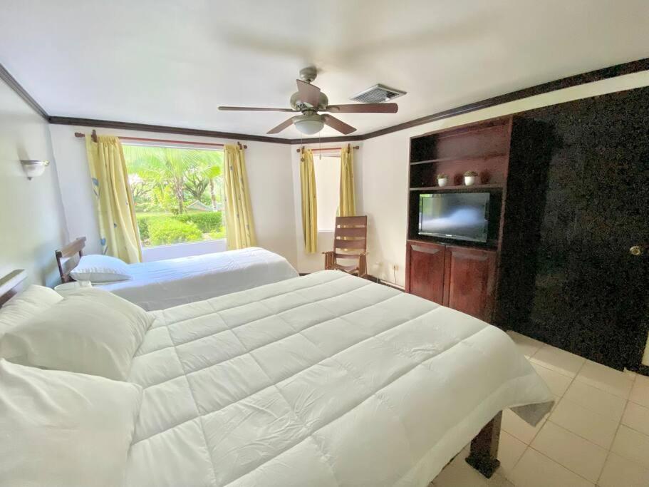 Lovely 2-Bdroom Condo In Laguna Eco Village Resort Quepos Exterior foto